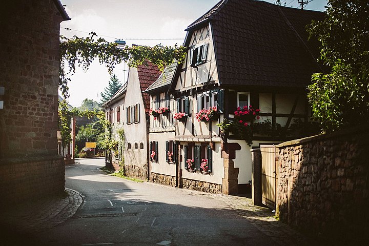 Fachwerkromantik in der Weinstraße in Siebeldingen in der Pfalz